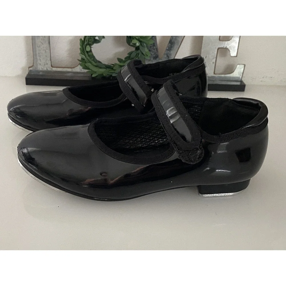 Freestyle by Danskin Tap Shoes Youth Size 10 Black Adjustable Strap Patent Shine